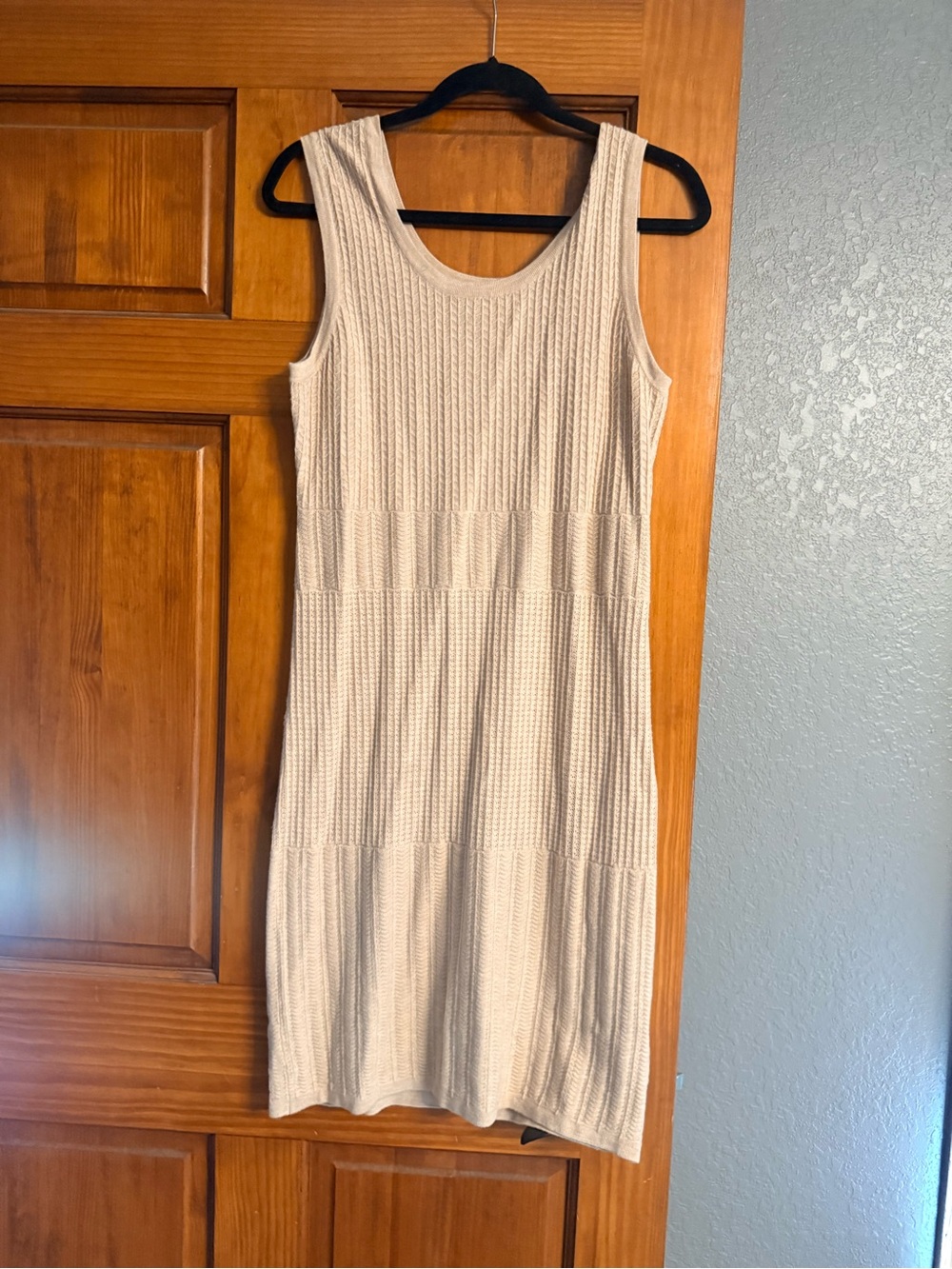Rachel Zoe Cream Sleeveless Knit Midi Dress